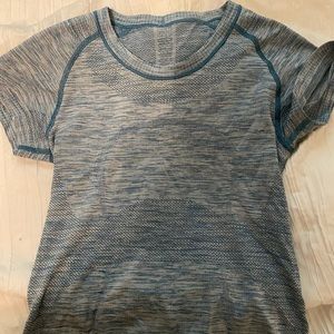 Lululemon swiftly tech shirt
